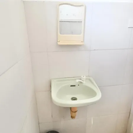 James Homestay Siquijor Room photo