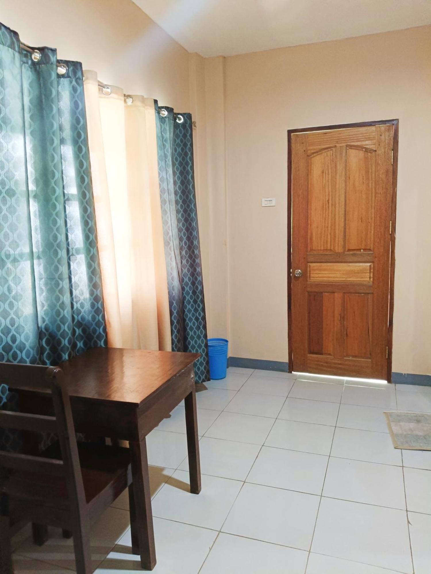 Homestay James Homestay *